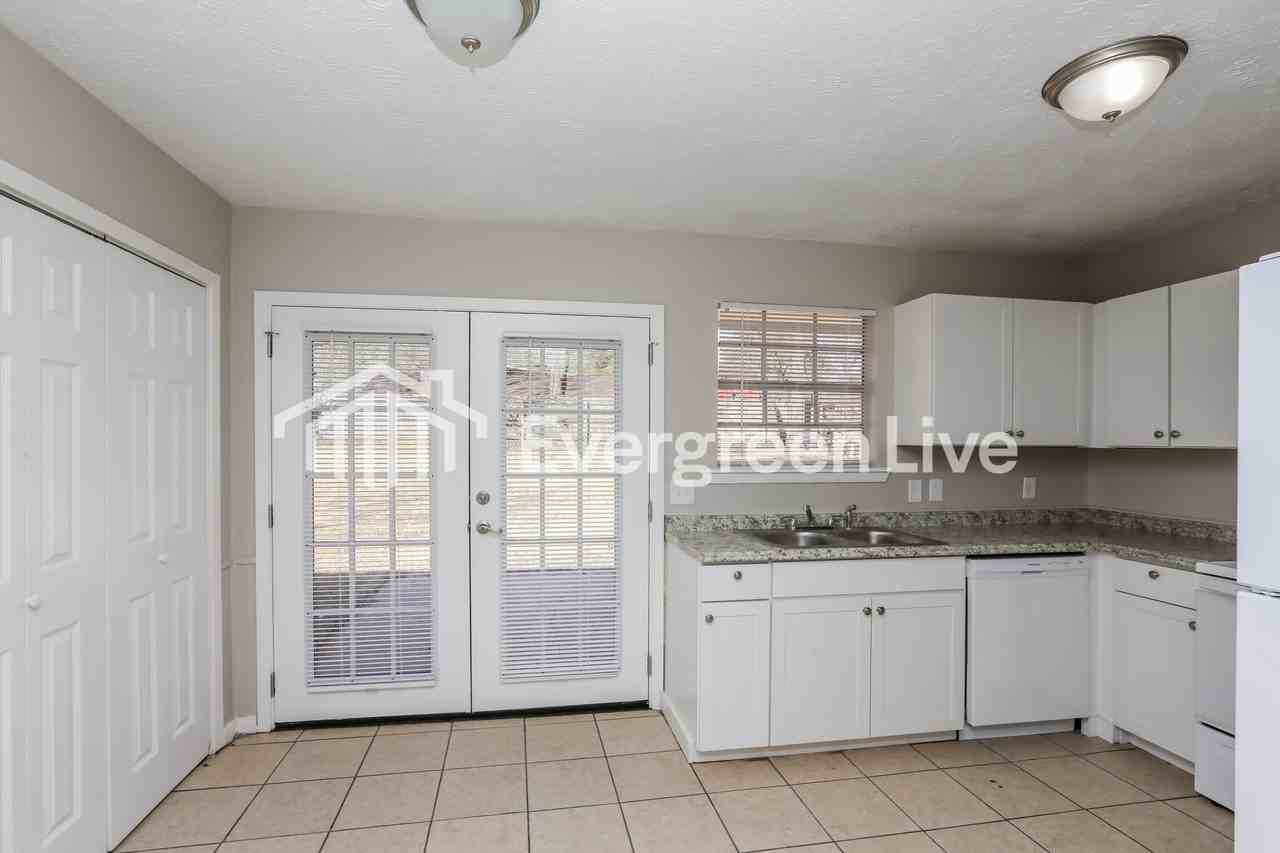 4954 Hanging Oak Dr - Photo 7 of 15