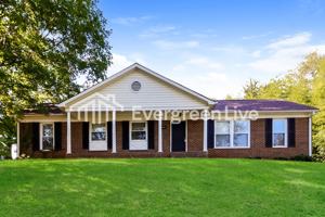 featured image of 2511 Cliffside Dr
