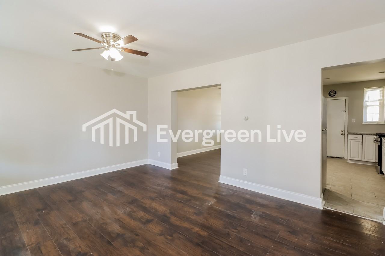 3544 Chesterfield Ave - Photo 3 of 15