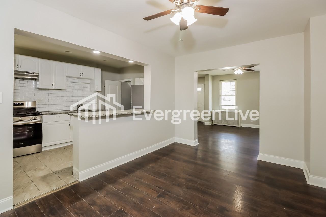 3544 Chesterfield Ave - Photo 4 of 15