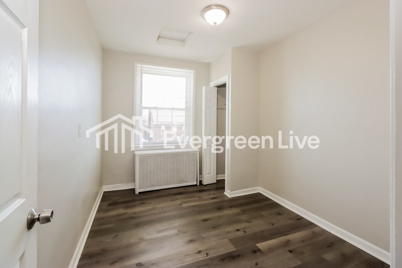 3544 Chesterfield Ave - Photo 6 of 15