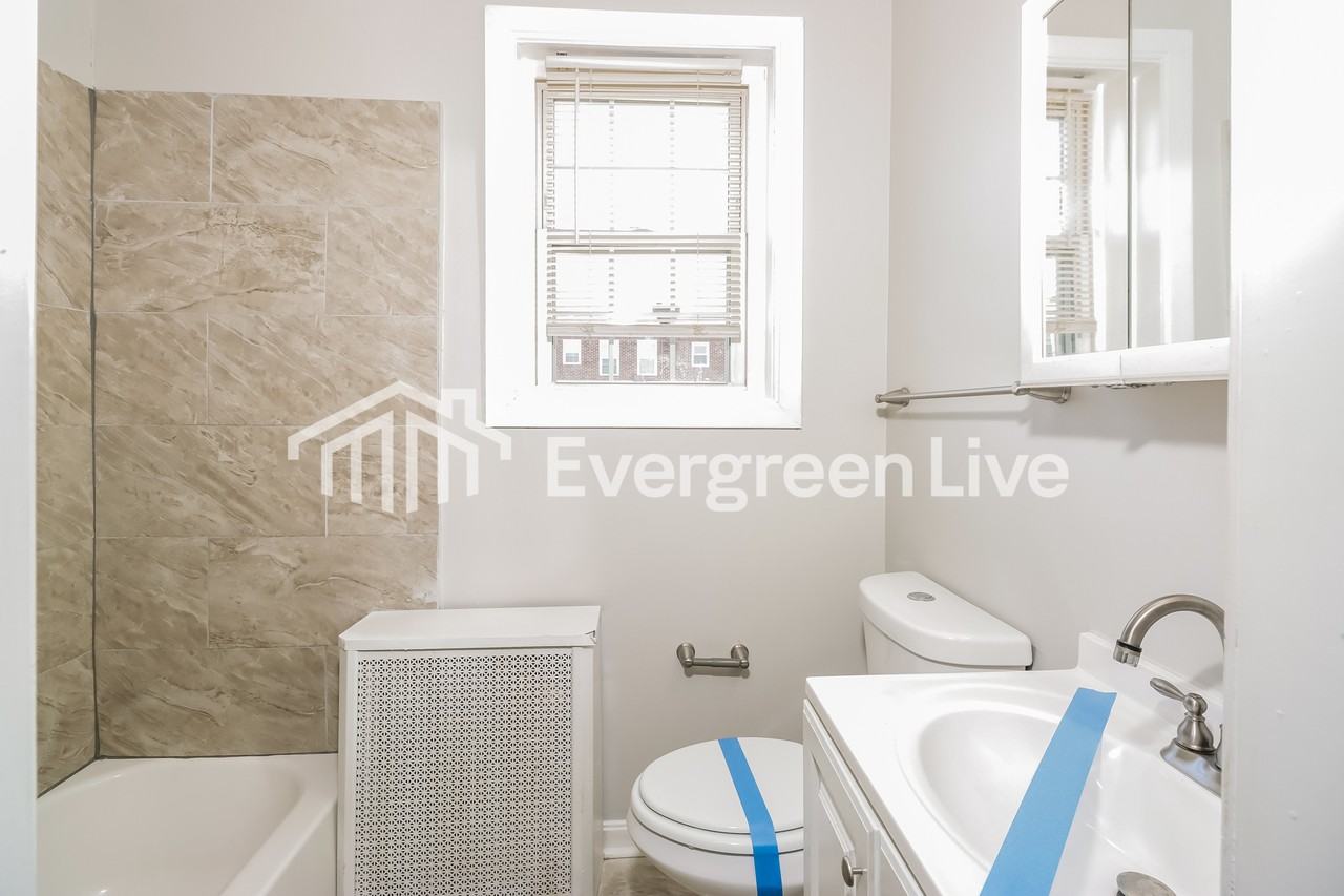 3544 Chesterfield Ave - Photo 7 of 15