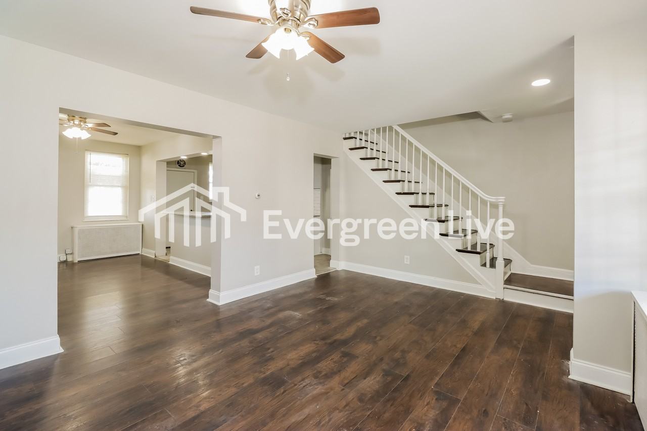 3544 Chesterfield Ave - Photo 4 of 15