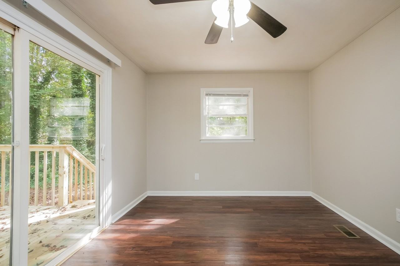 135 Wildwood Dr - Photo 7 of 30