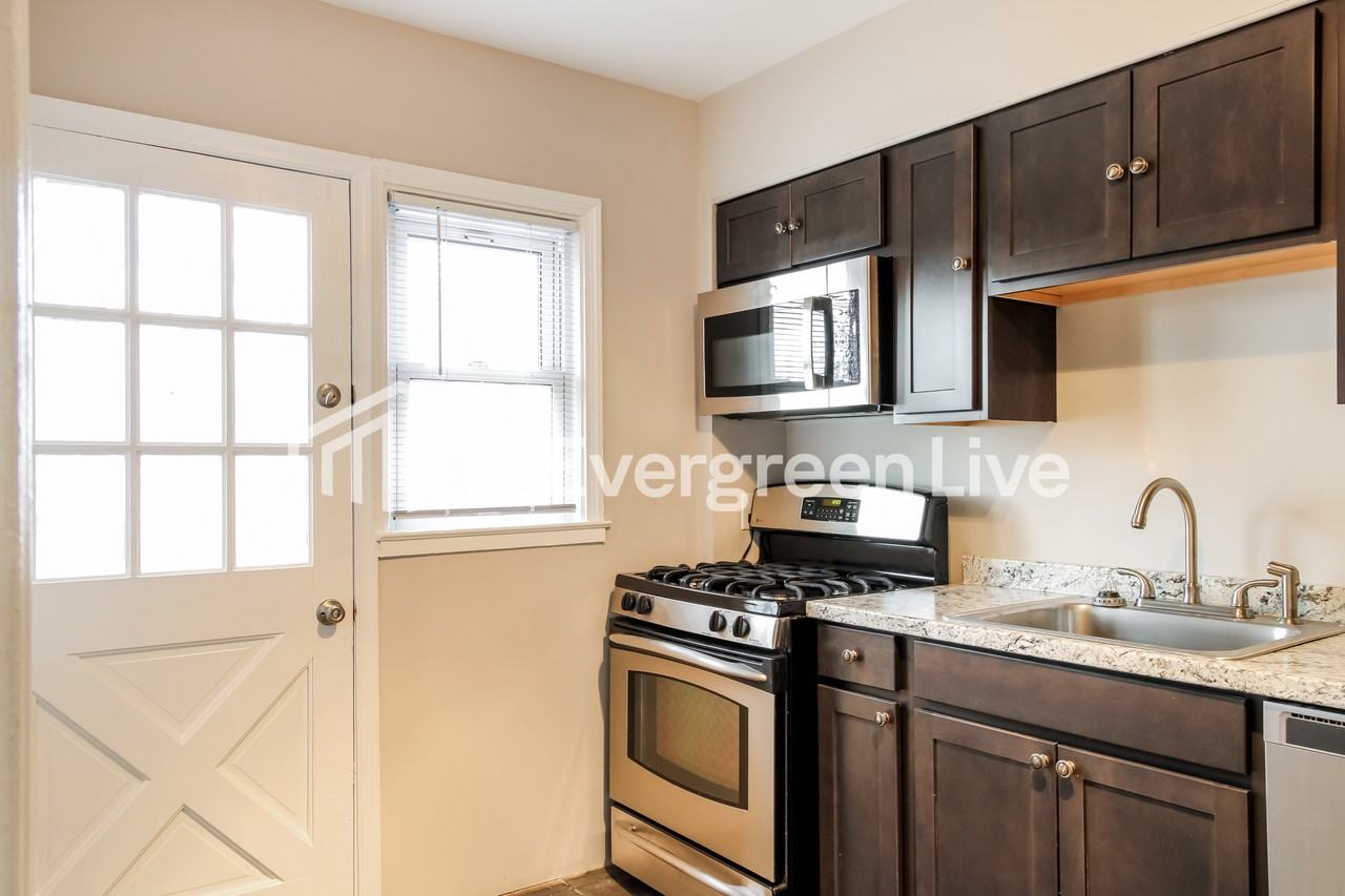 54 Stemmers Run Rd - Photo 6 of 15