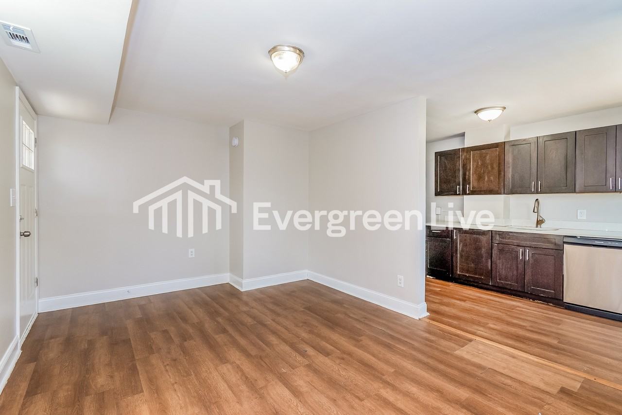 8525 Chestnut Oak Rd - Photo 3 of 15