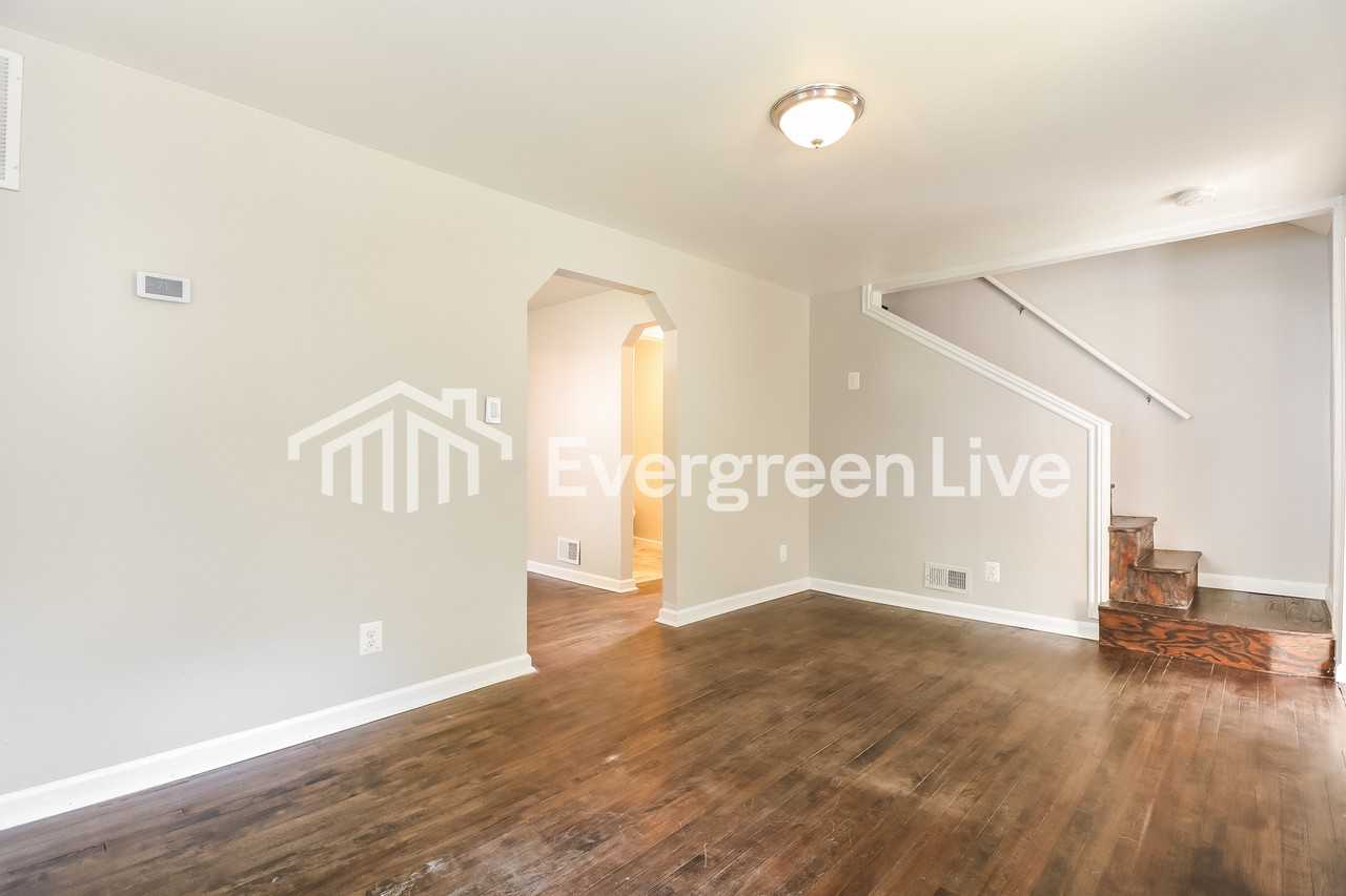 10024 Dolfield Rd - Photo 2 of 15
