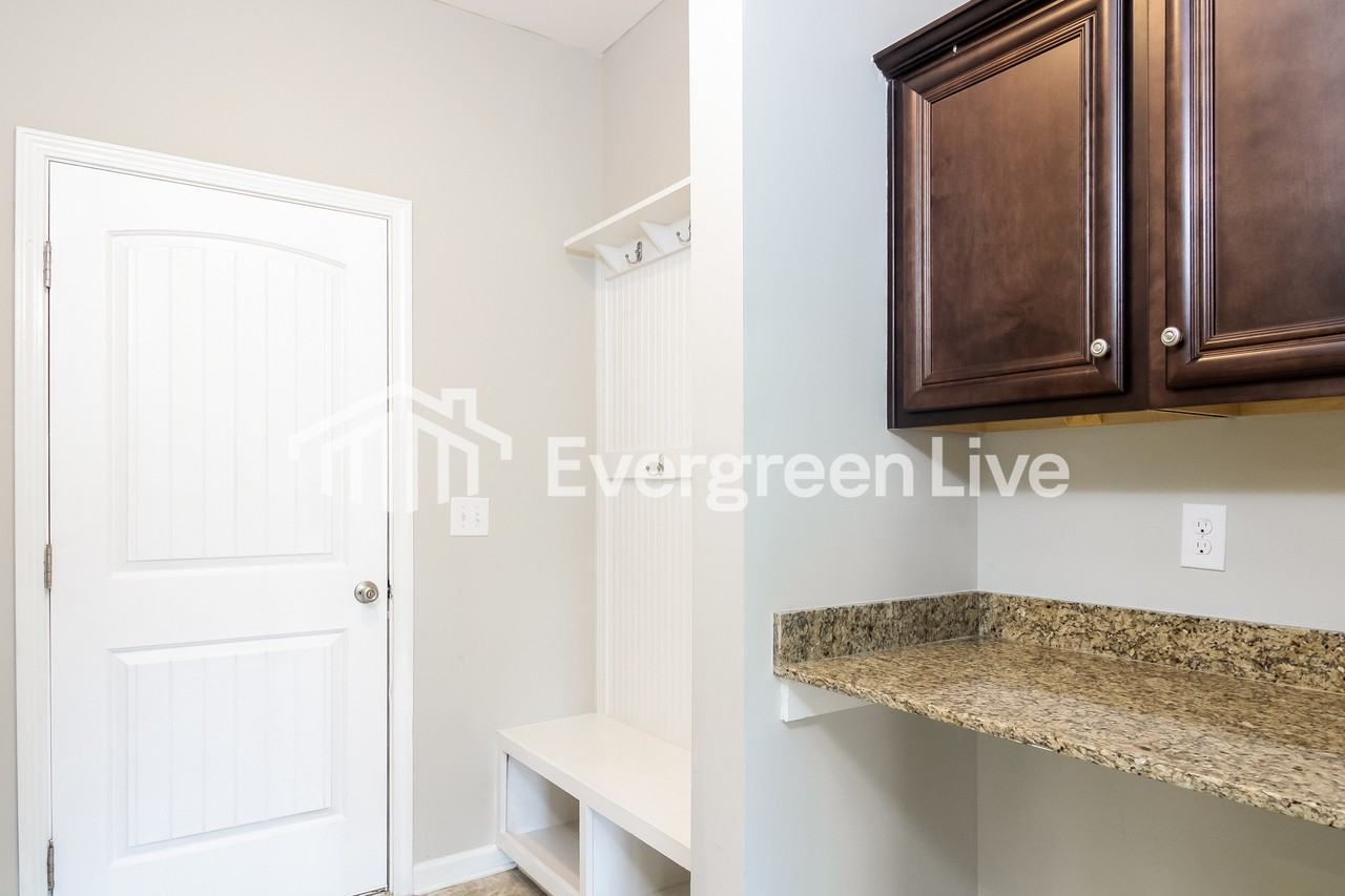 138 Manzanita Ln - Photo 7 of 14