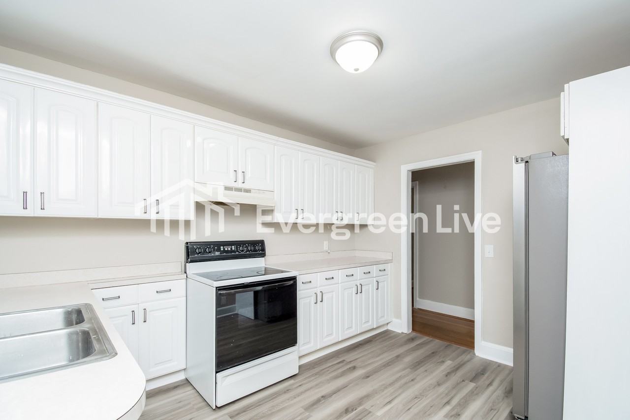 3339 Pine Belt Rd - Photo 6 of 15