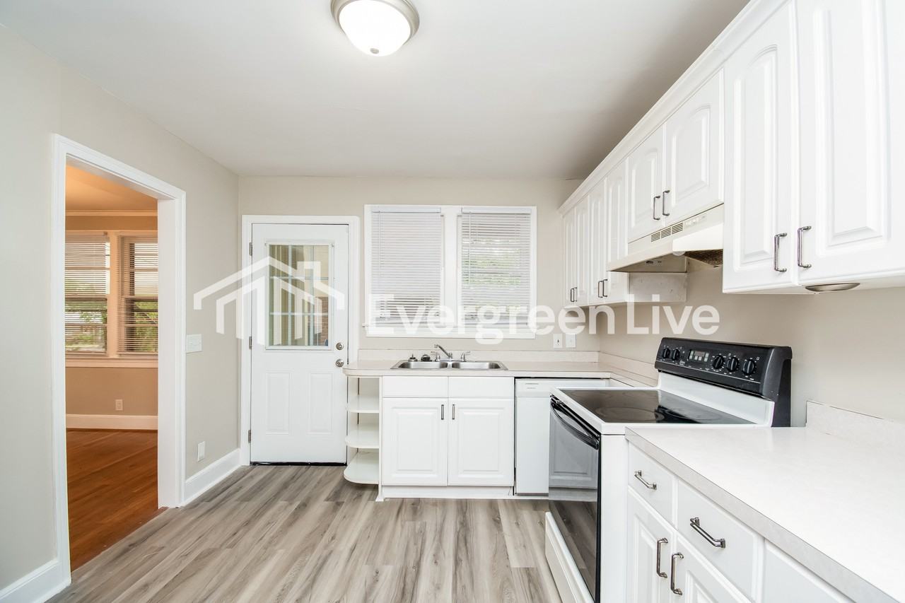 3339 Pine Belt Rd - Photo 7 of 15
