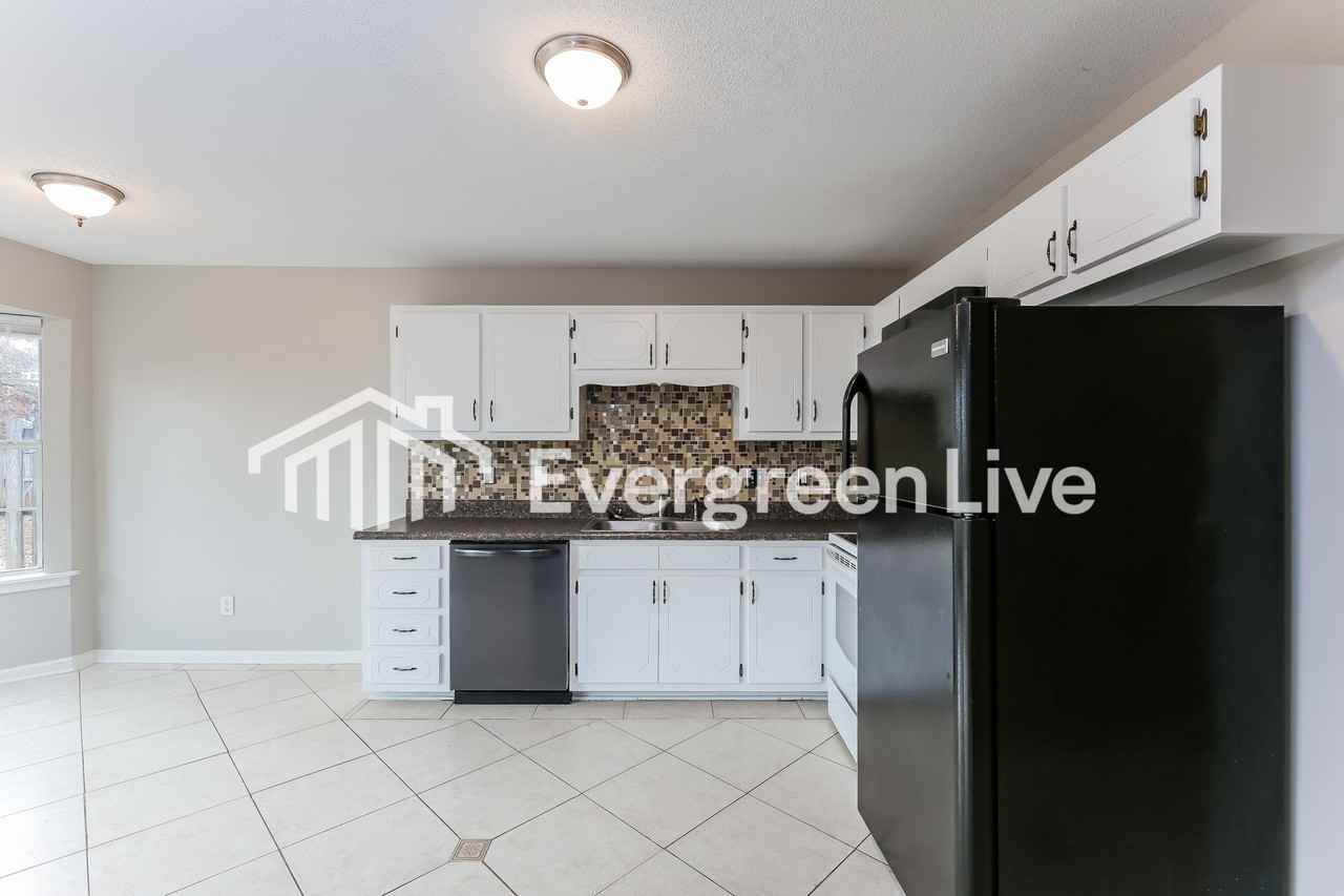 21 Fairhope Ln - Photo 5 of 10
