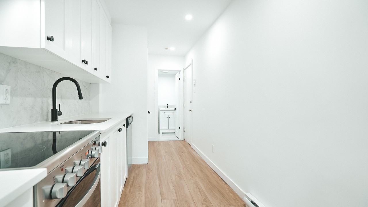 5205 1re Av — photo 3