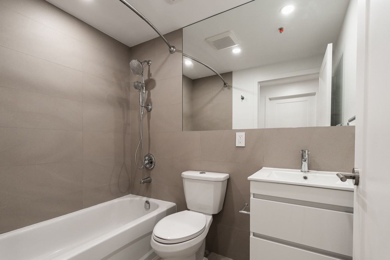 150 Fermanagh Avenue - Photo 3 of 12