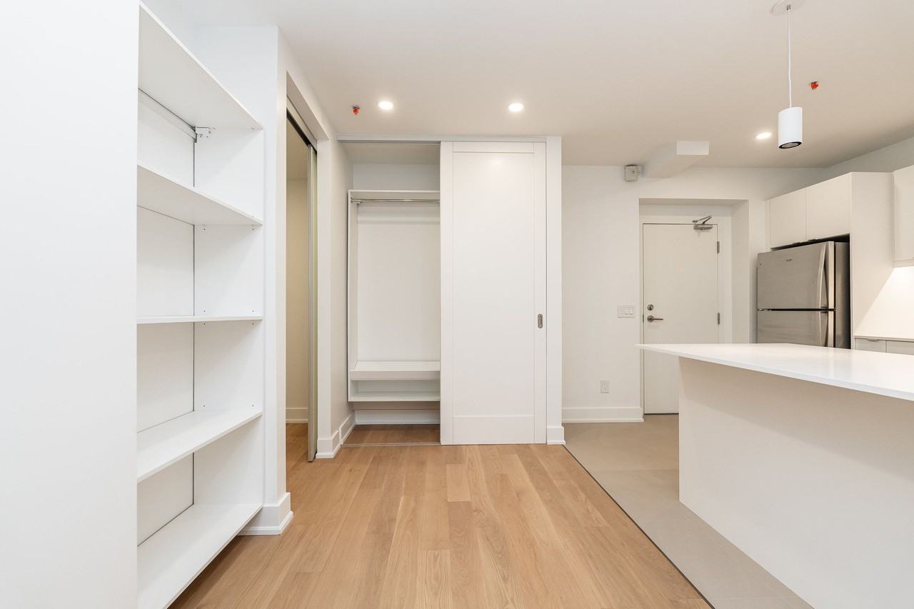 150 Fermanagh Avenue - Photo 5 of 12
