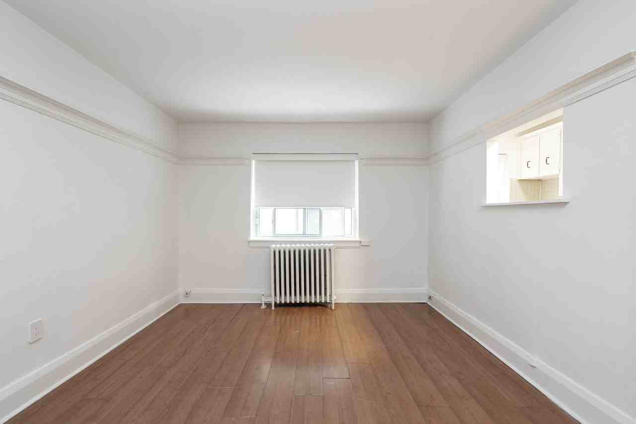 118 Roncesvalles Avenue - Photo 4 of 12