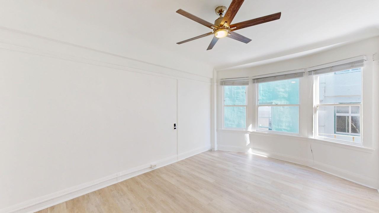 346 Leavenworth Street - Photo 2 of 14