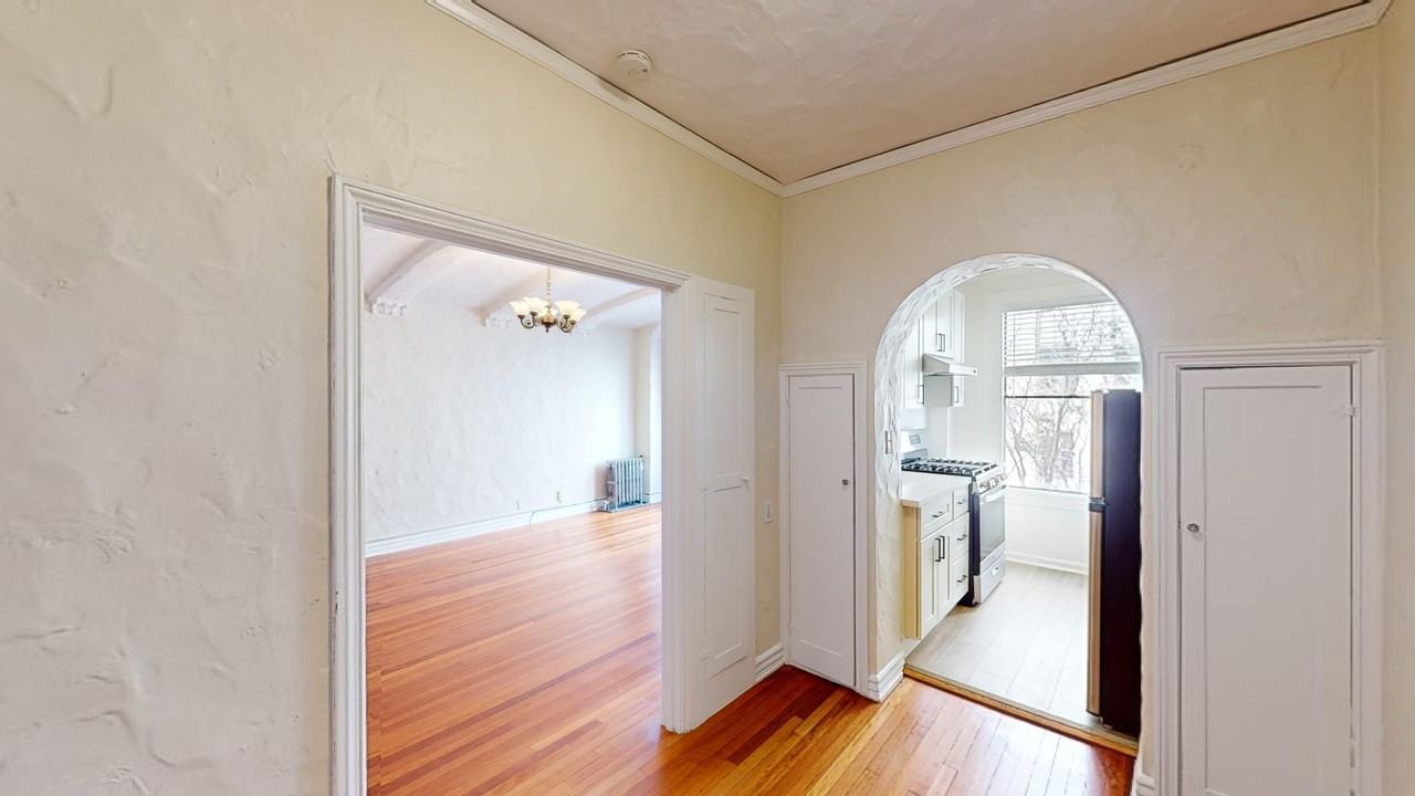 601 O'Farrell Street - Photo 4 of 19