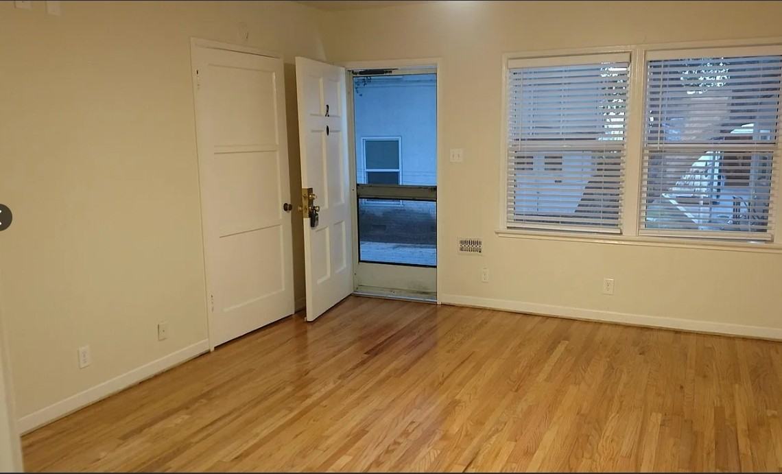1901 E Chevy Chase Dr #A - Photo 7 of 22