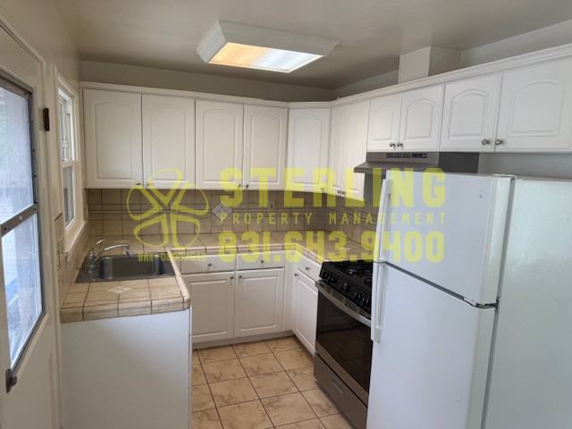 1173 Third Street - Monterey - Photo 7 of 11