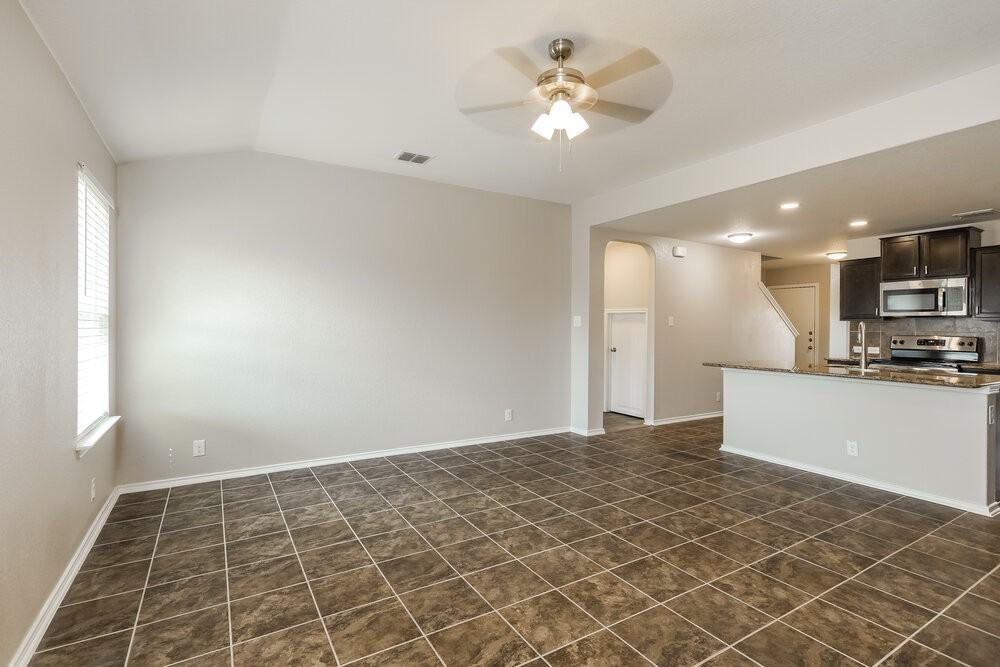 8903 Bowen Br - Photo 4 of 17