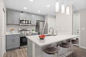 featured image of 11249 Ne 36th Pl