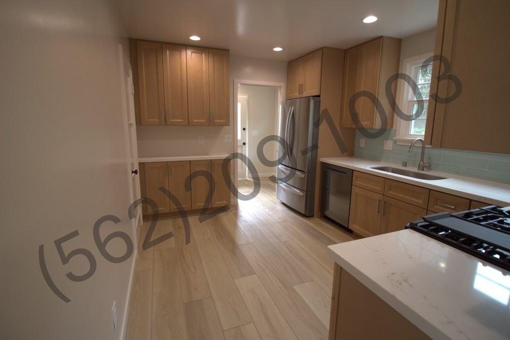 1816 San Anseline Ave - Photo 6 of 18