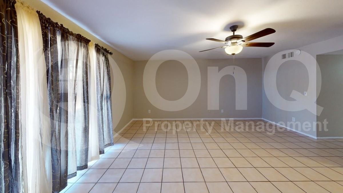 7861 E Lester St - Photo 5 of 18