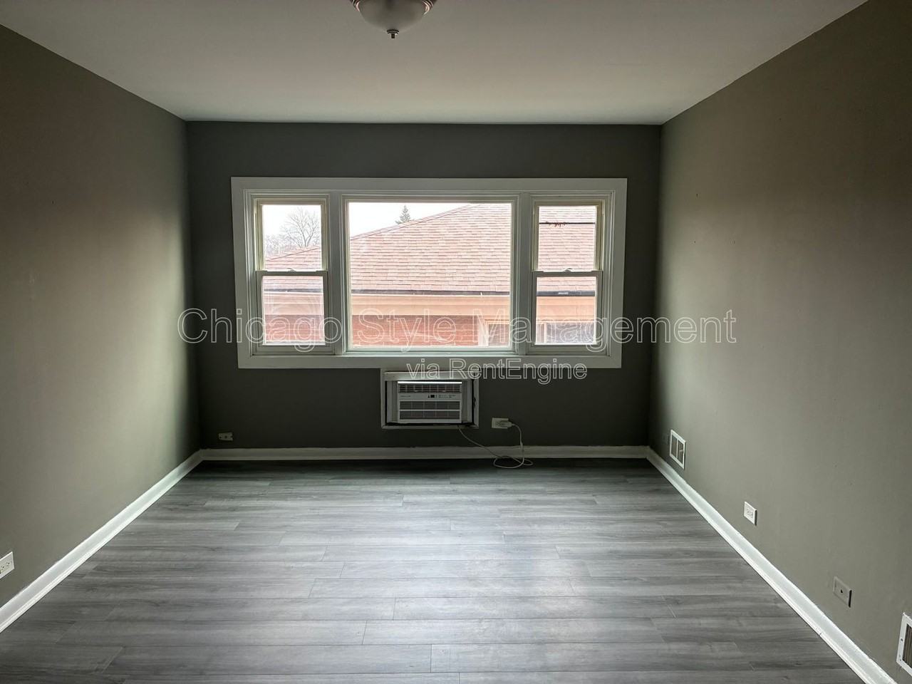 485 Buffalo Ave #2A - Photo 3 of 5