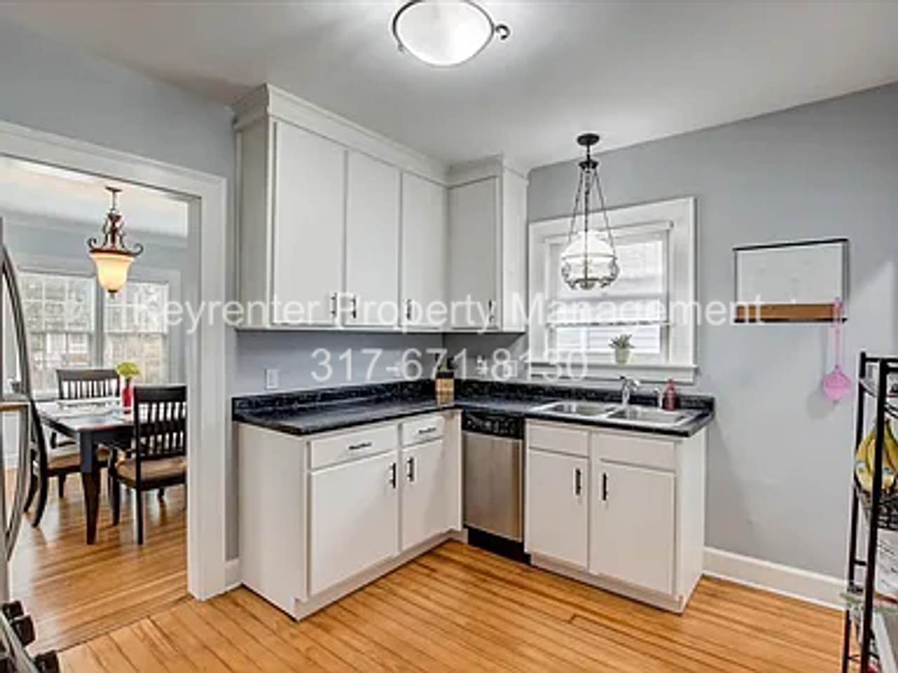 528 W 43rd St - Photo 6 of 24