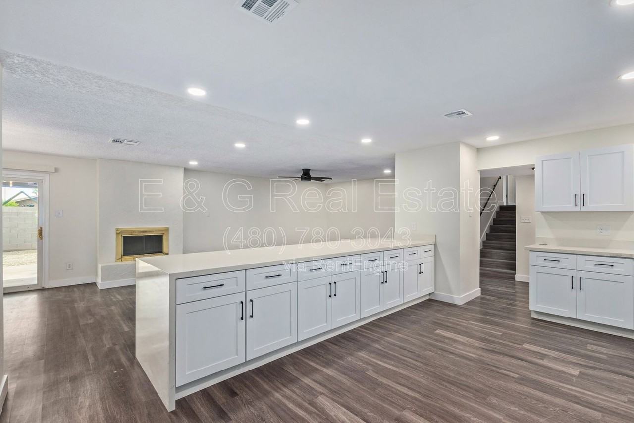 4414 S Newberry Rd - Photo 7 of 25