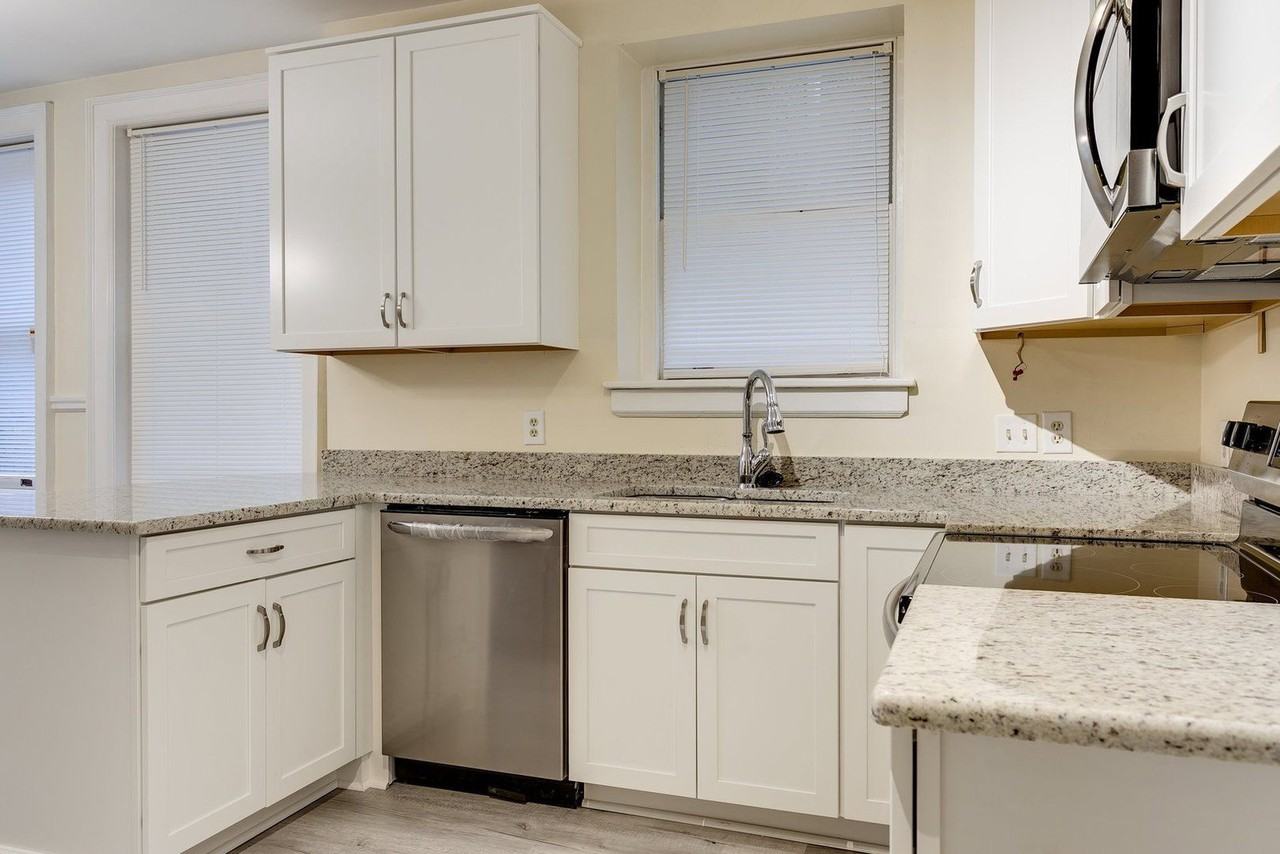 2602 Monument Ave #A - Photo 2 of 29