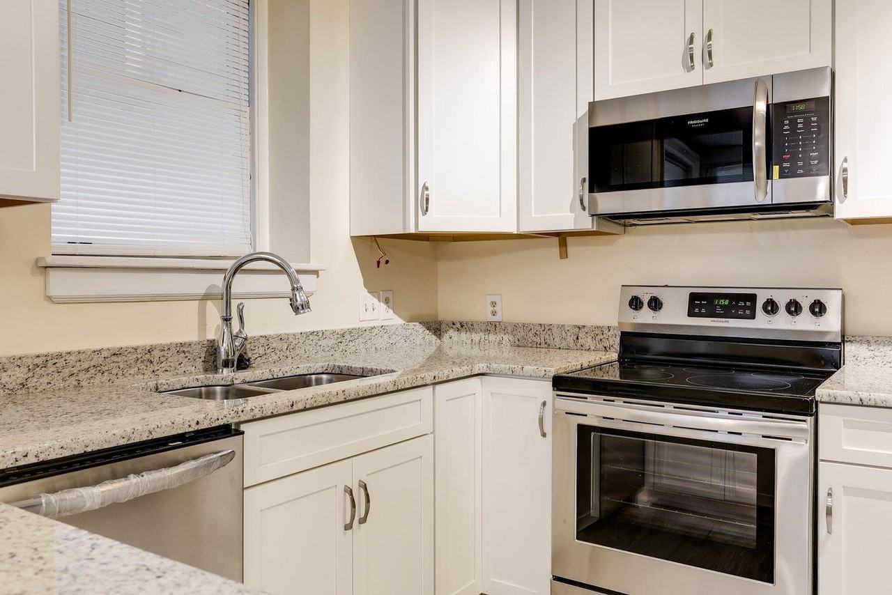 2602 Monument Ave #A - Photo 4 of 29