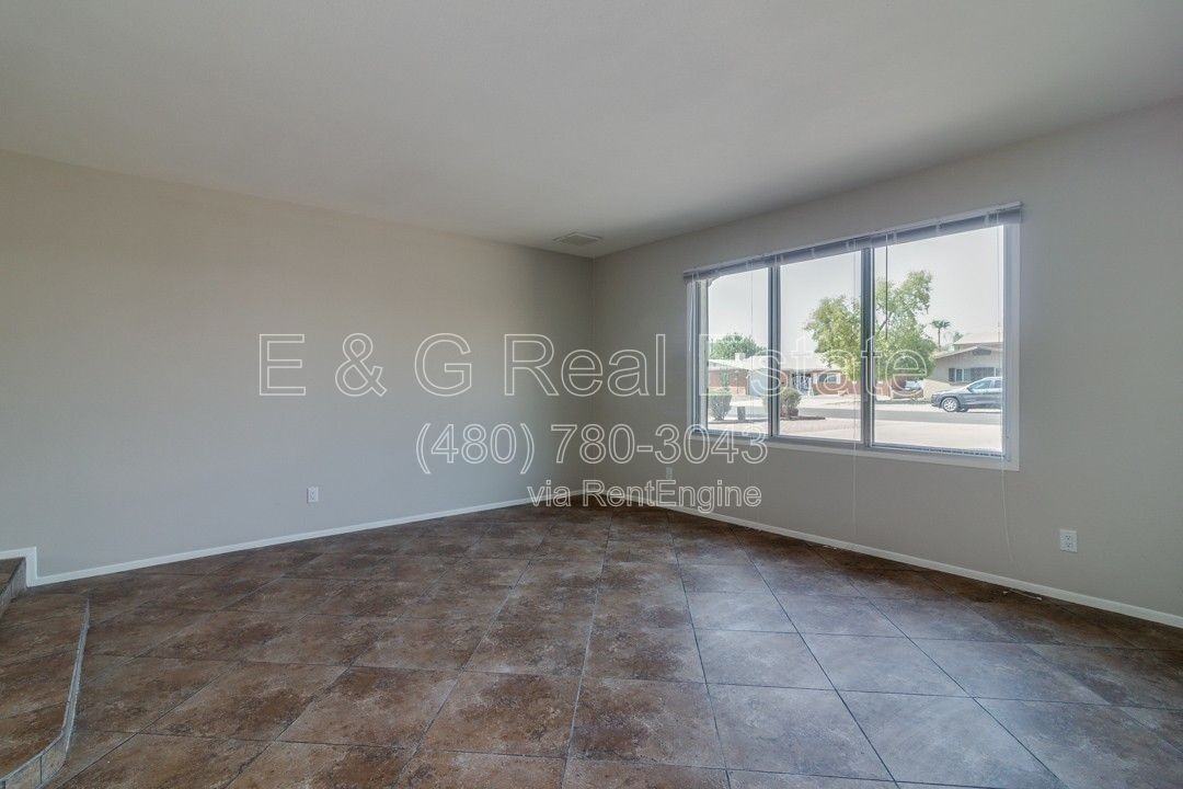 137 E Riviera Dr - Photo 3 of 29