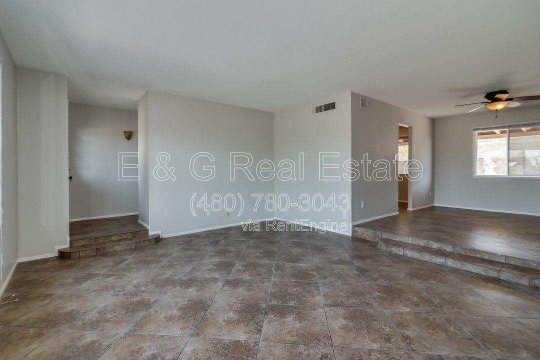 137 E Riviera Dr - Photo 5 of 29