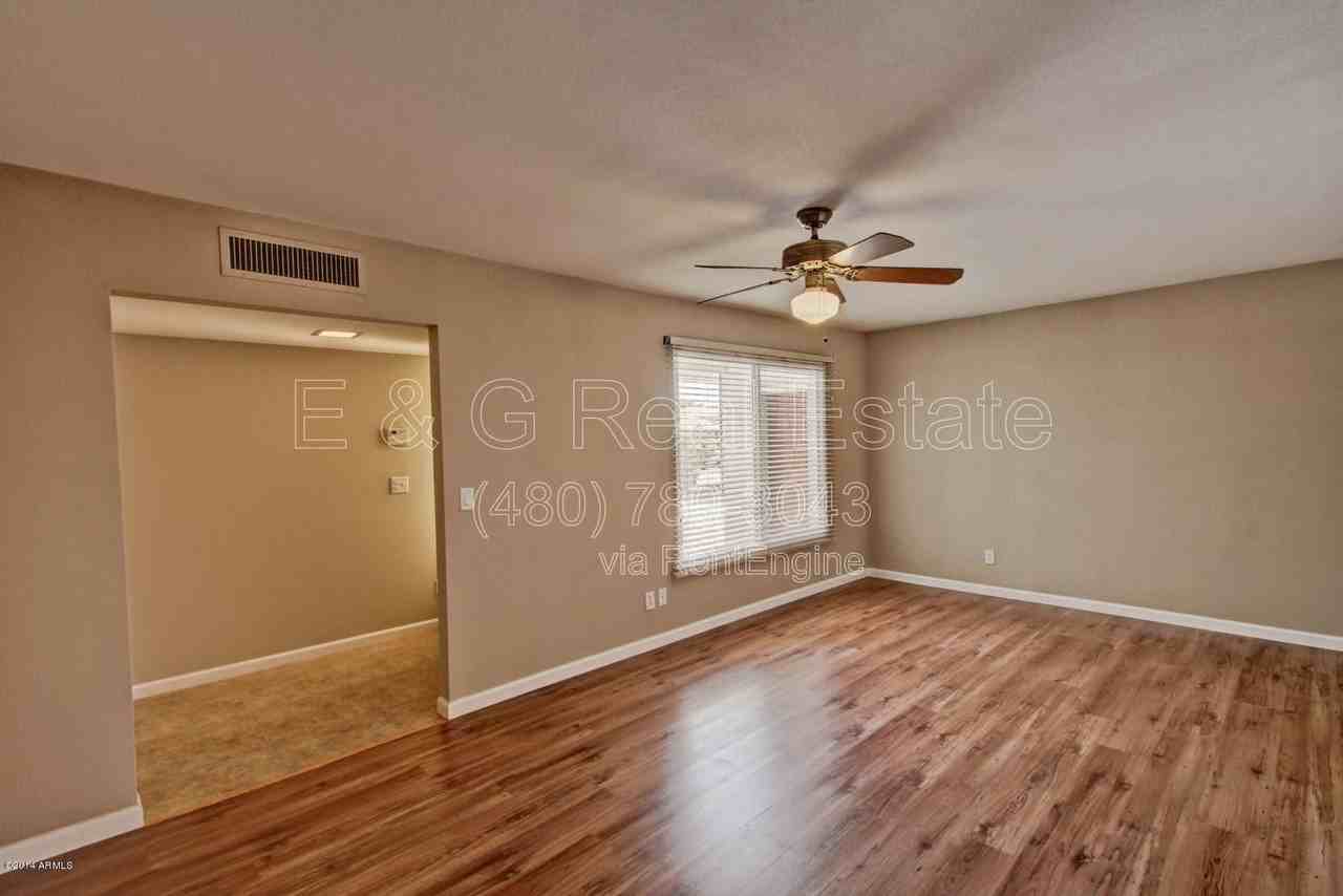 1030 E Manhatton Dr - Photo 3 of 28