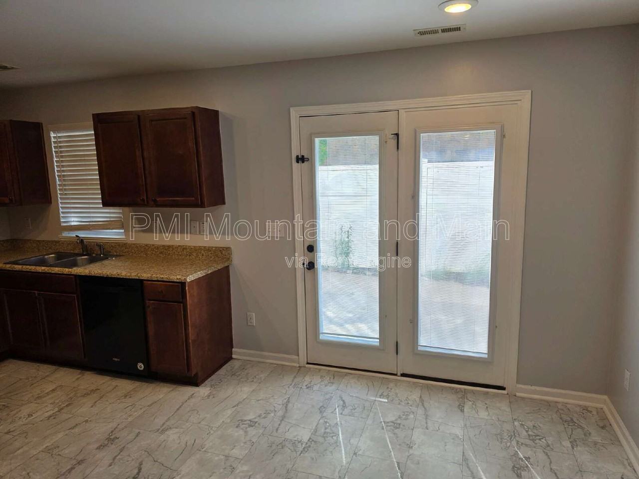 25 Barnett Shoals Dr - Photo 6 of 35