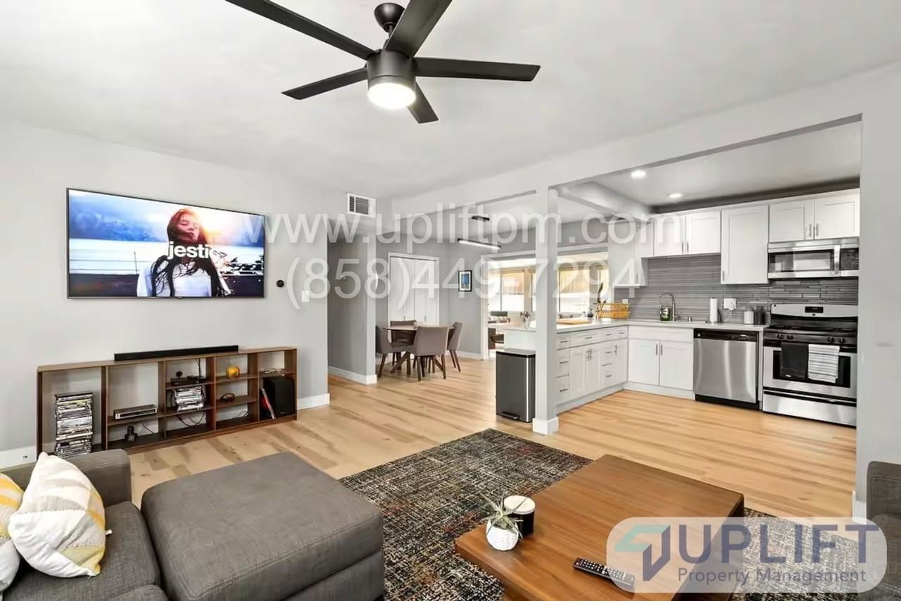 5520 Olvera Ave - Photo 2 of 24