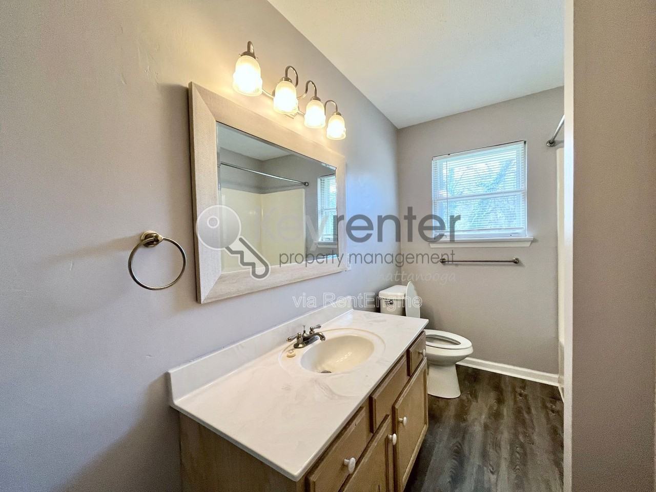 801 Ely Rd - Photo 5 of 13