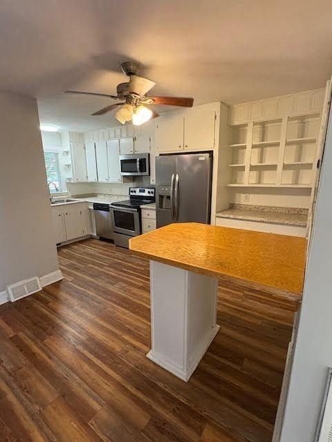114 N Meade St #B - Photo 6 of 19