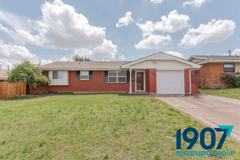 704 Sw 2nd St - Photo 1 of 1