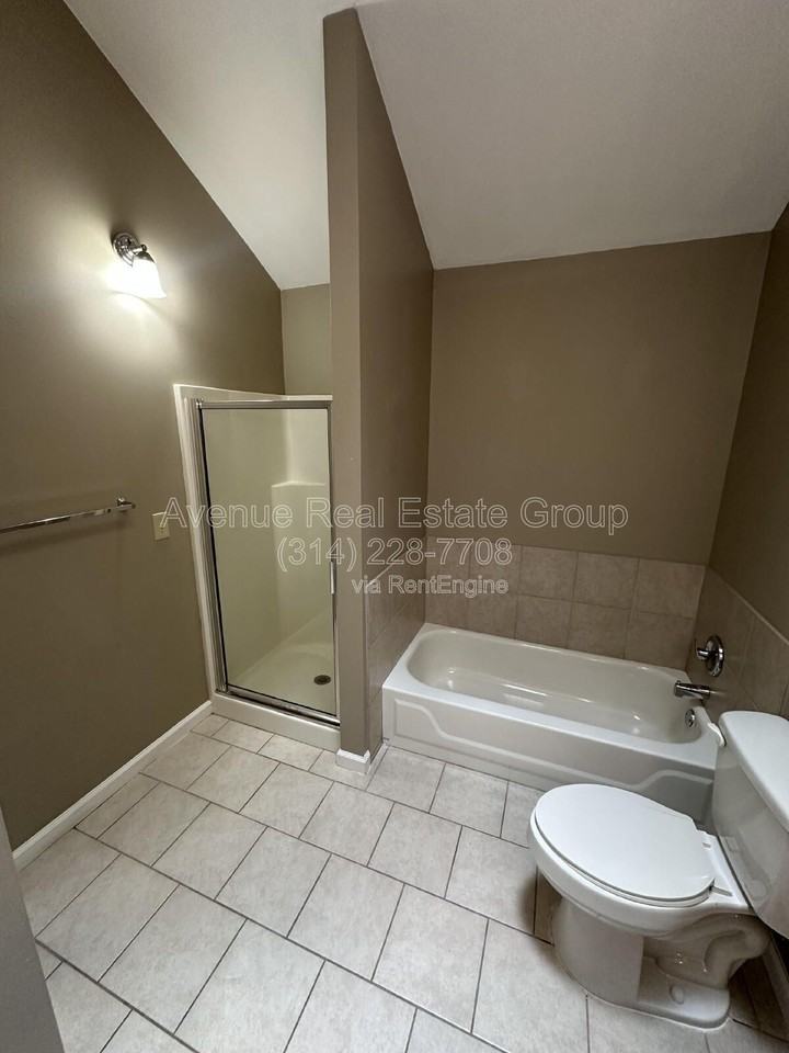 2427 Shiva Ct - Photo 4 of 21