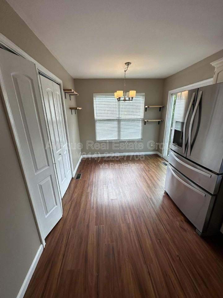 2427 Shiva Ct - Photo 7 of 21