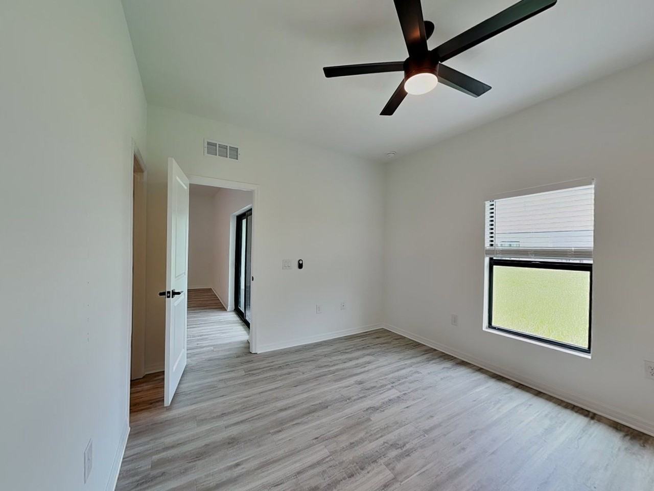 5242 26th St Sw - Photo 6 of 15