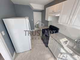 featured image of 2640 S Robinson St