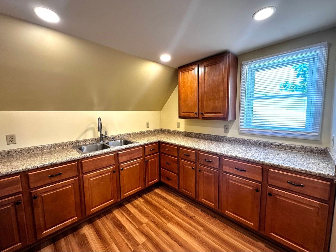 318 Lowell St #3 - Photo 4 of 14