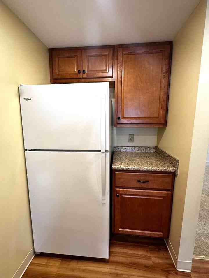 318 Lowell St #3 - Photo 5 of 14
