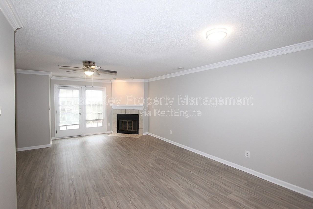 5606 Split Oak Way - Photo 6 of 21