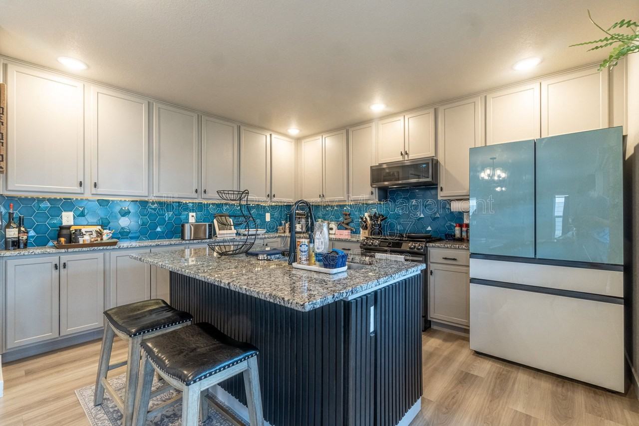 10477 Luneth Dr - Photo 7 of 28
