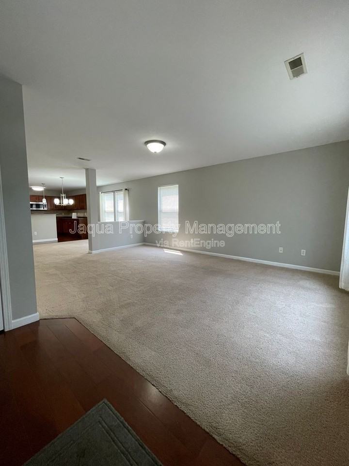 7457 Brindle Trl - Photo 2 of 25