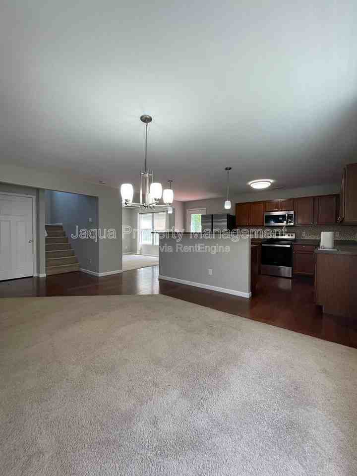 7457 Brindle Trl - Photo 5 of 25